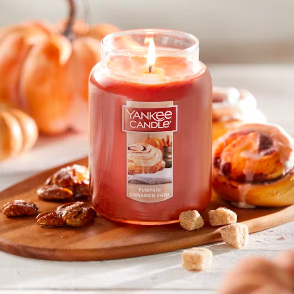 NWT Yankee Candle Pumpkin Cinnamon Swirl 22oz - Picture 3 of 10